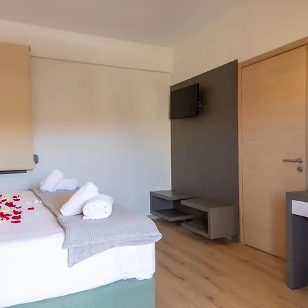 Imathoessa Hotel