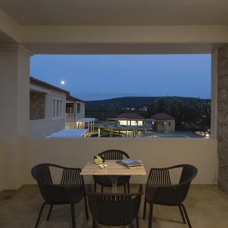 Hotel Imathoessa 3*