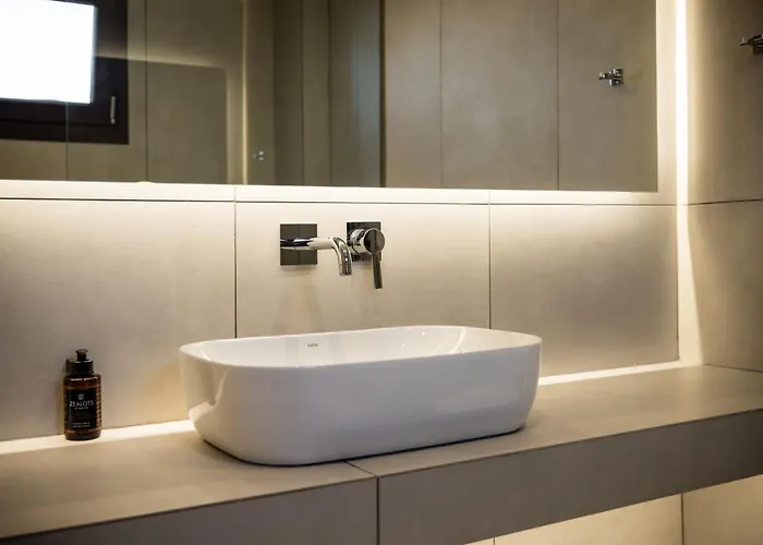 Imathoessa فندق يالوفا