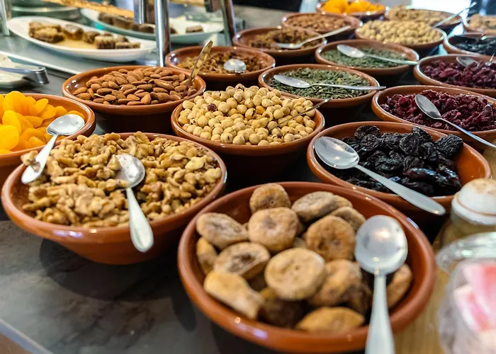 Imathoessa يالوفا