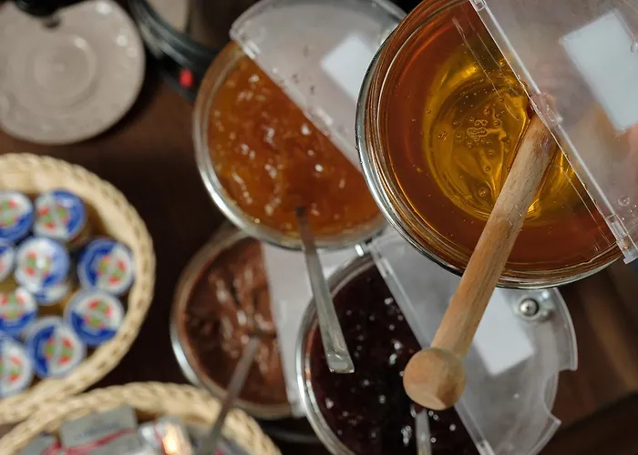 Imathoessa يالوفا